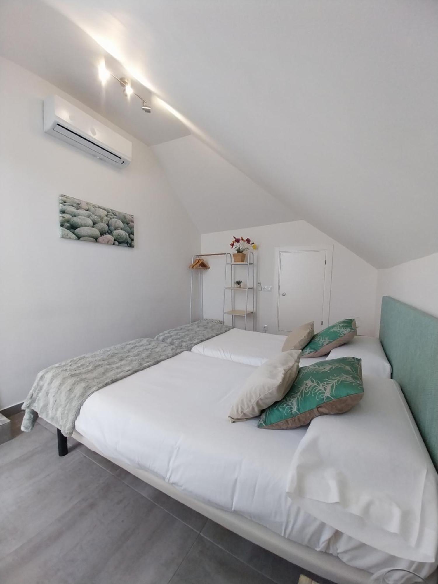 Apartamentos El Marques 말라가 객실 사진