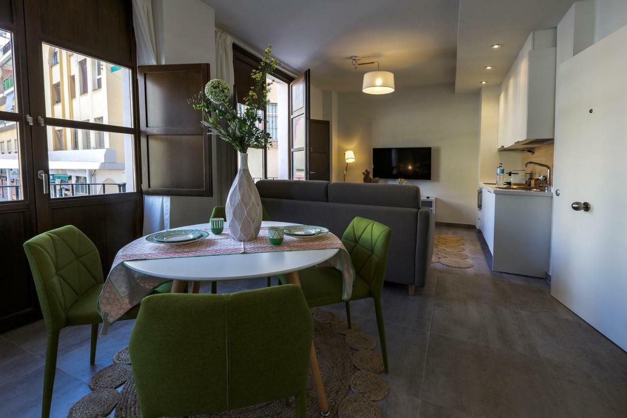 Apartamentos El Marques 말라가 외부 사진