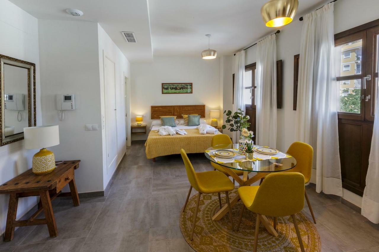 Apartamentos El Marques 말라가 외부 사진
