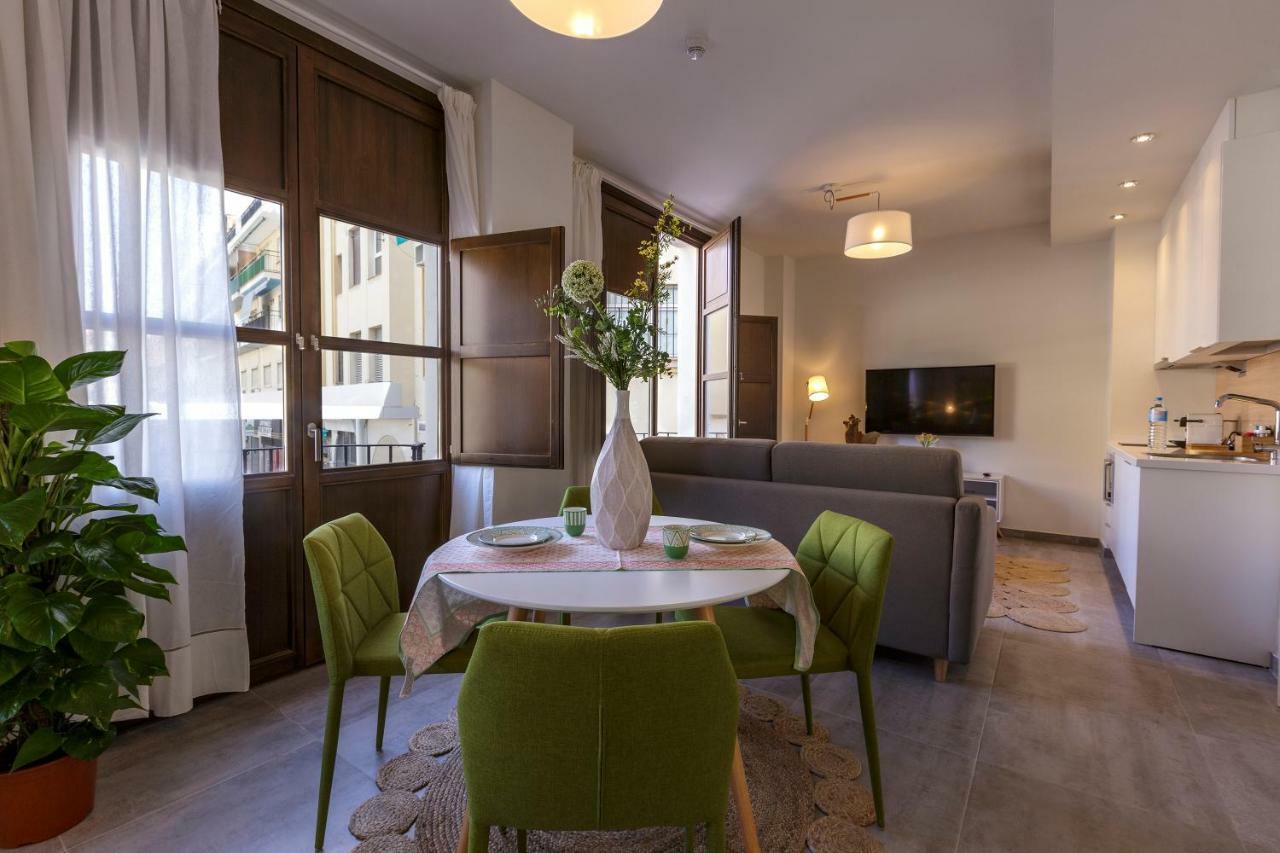 Apartamentos El Marques 말라가 외부 사진